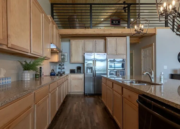 Spacious Mountain-view Retreat With Deck Slide & Jacuzzi Near Outdoor Trails In Lincoln, Wyoming Ferienhaus *
